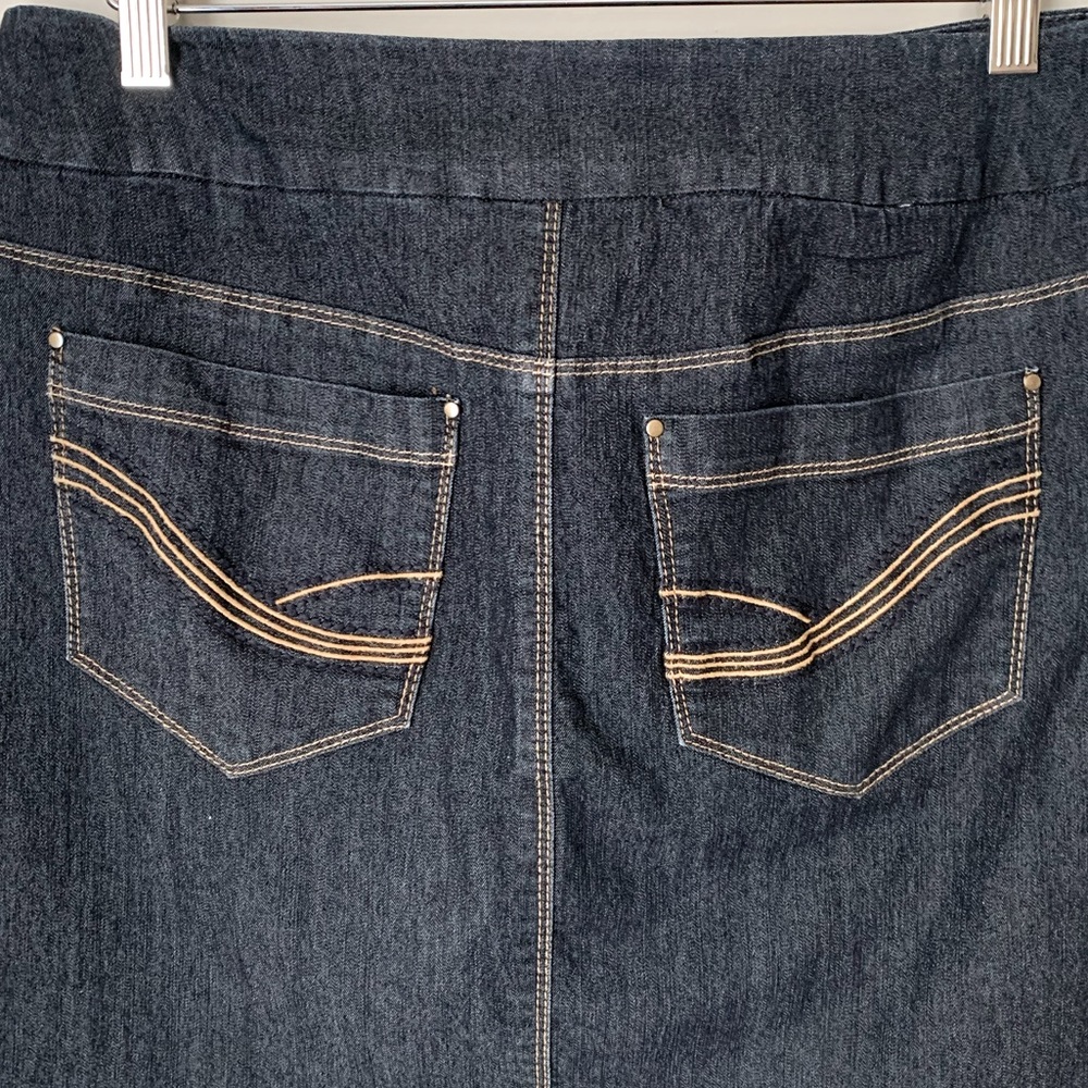Reitmans size 9 jean skort - Picture 9 of 12